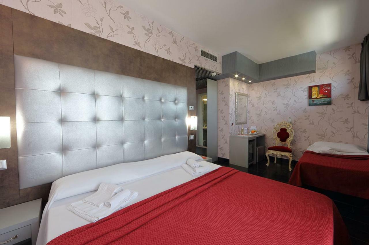 Hotel Relax Roma Nord 4*